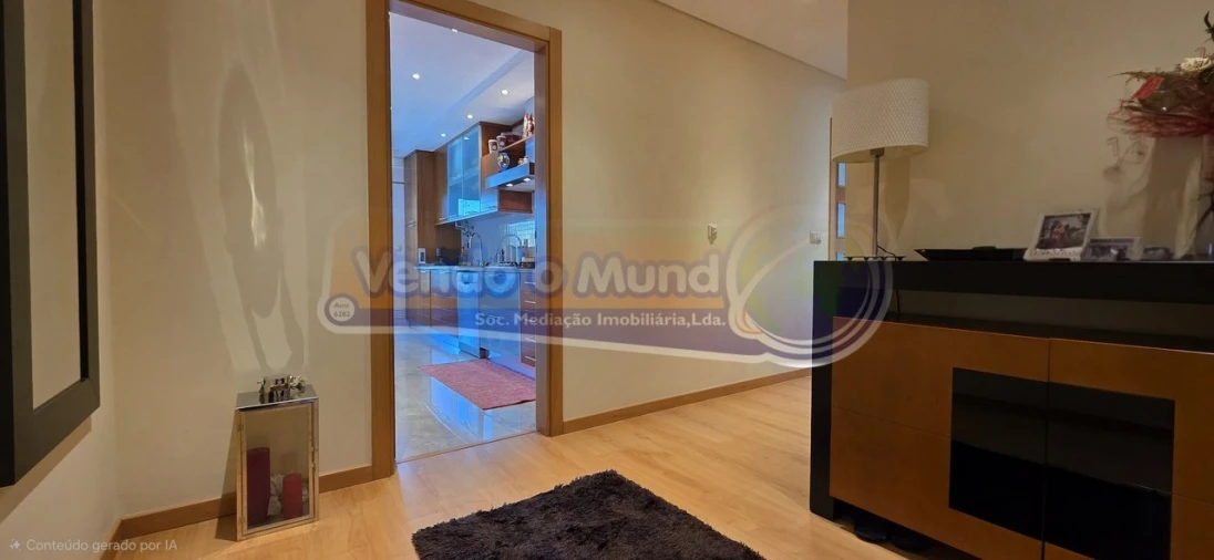 Apartamento T3 para Venda em Alverca do Ribatejo e Sobralinho Foto 3