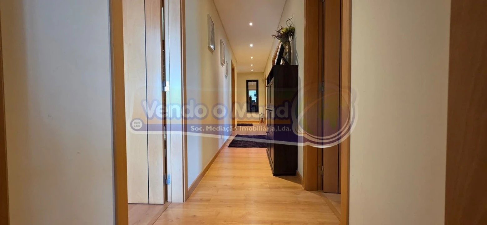 Apartamento T3 para Venda em Alverca do Ribatejo e Sobralinho Foto 13