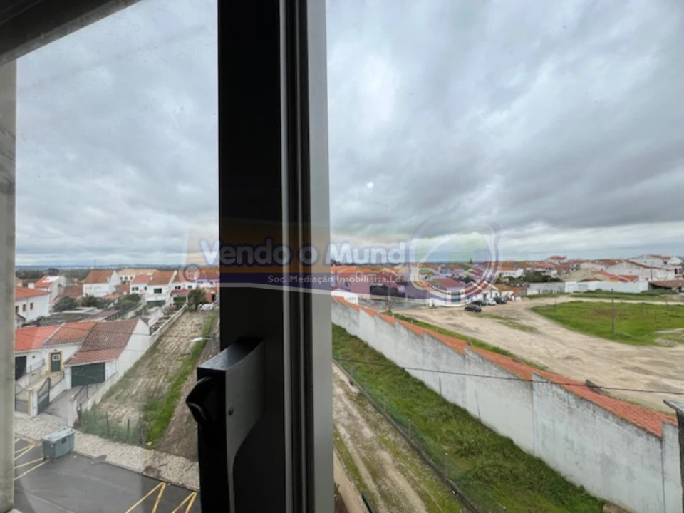 Apartamento T3 para Venda em Salvaterra de Magos e Foros de Salvaterra Foto 7