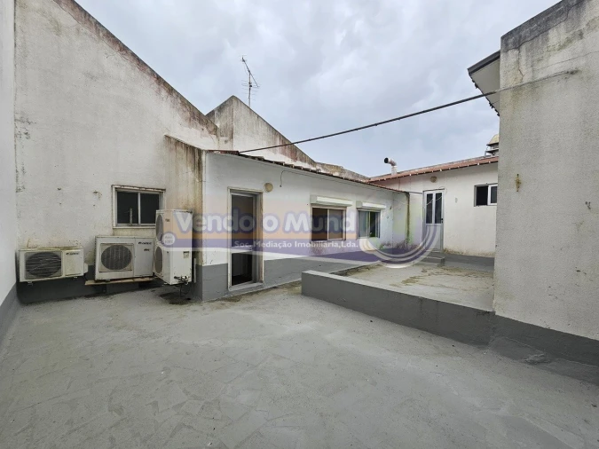 Apartamento T2 para Venda em Samora Correia Foto 19