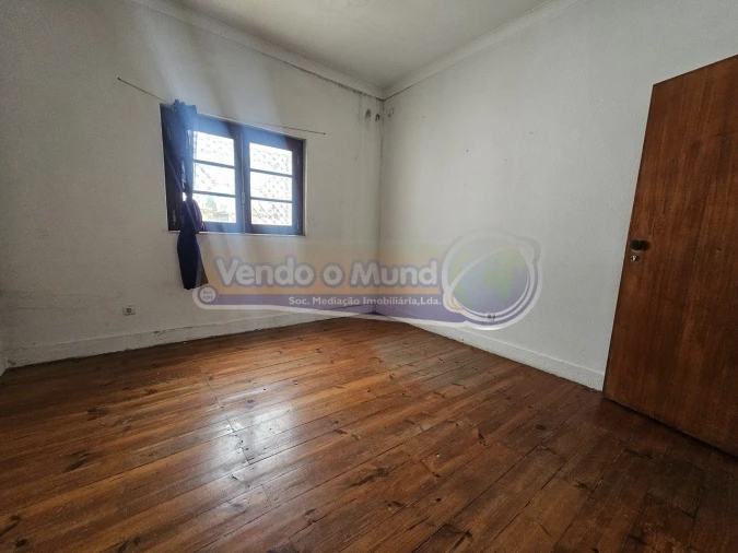 Apartamento T2 para Venda em Samora Correia Foto 12