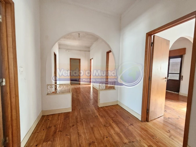 Apartamento T2 para Venda em Samora Correia Foto 1