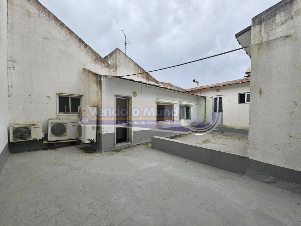 Apartamento T2 para Venda em Samora Correia Foto 19