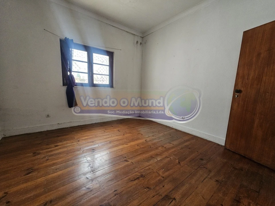 Apartamento T2 para Venda em Samora Correia Foto 12