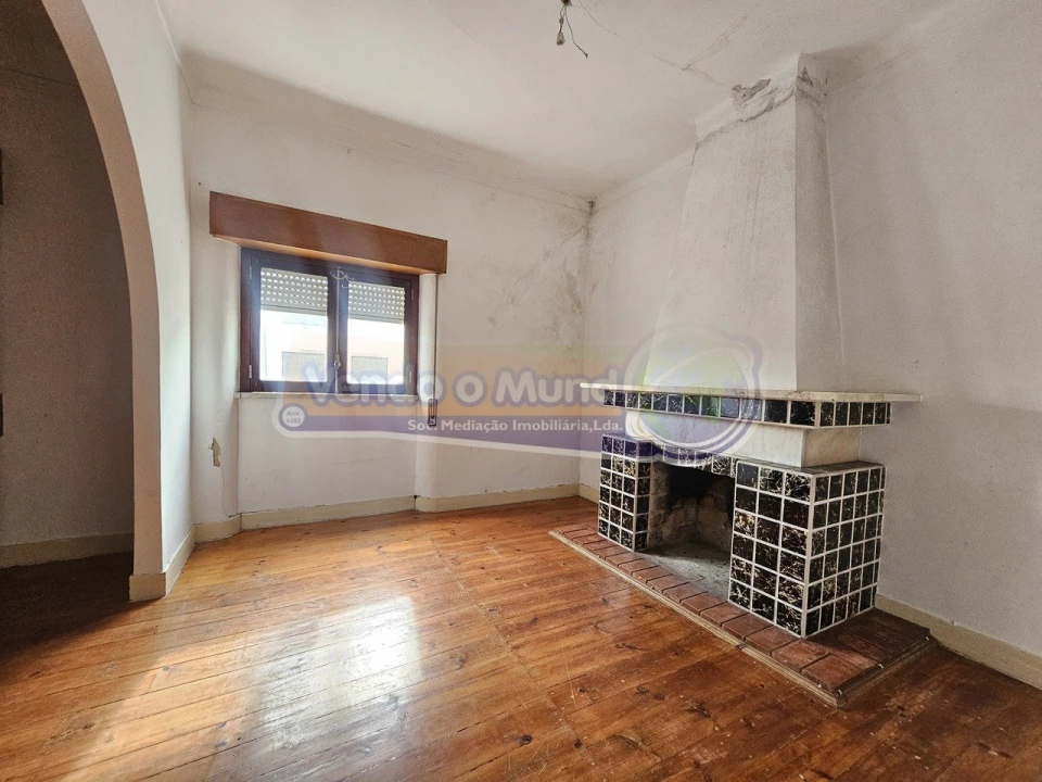 Apartamento T2 para Venda em Samora Correia Foto 4