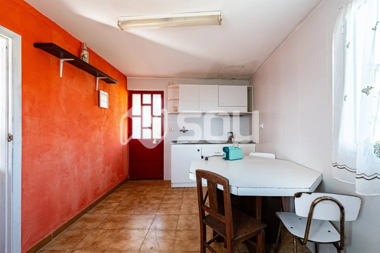 Moradia T4 para Venda em Santa Cruz do Douro e São Tomé de Covelas Foto 9