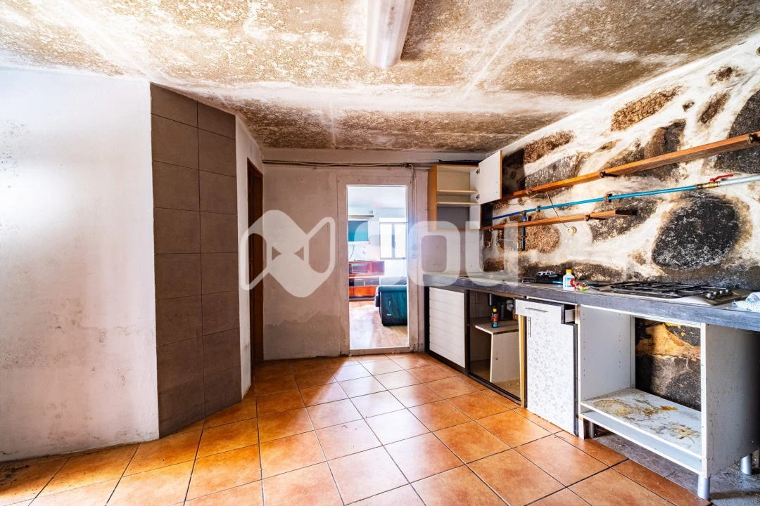 Moradia T4 para Venda em Santa Cruz do Douro e São Tomé de Covelas Foto 17