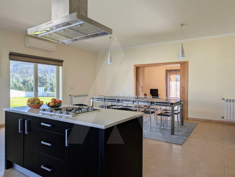 Moradia T3 para Venda em Macinhata do Vouga Foto 10