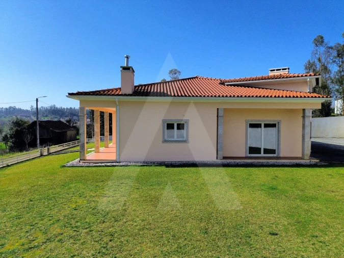 Moradia T3 para Venda em Macinhata do Vouga Foto 67