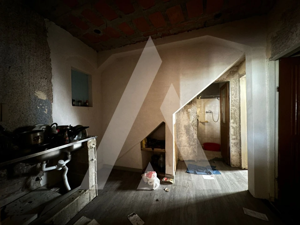 Moradia T2 para Venda em Bustos, Troviscal e Mamarrosa Foto 4