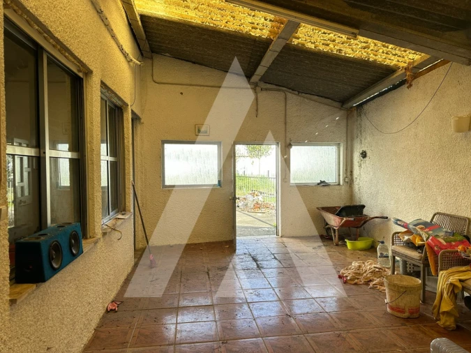 Moradia T2 para Venda em Bustos, Troviscal e Mamarrosa