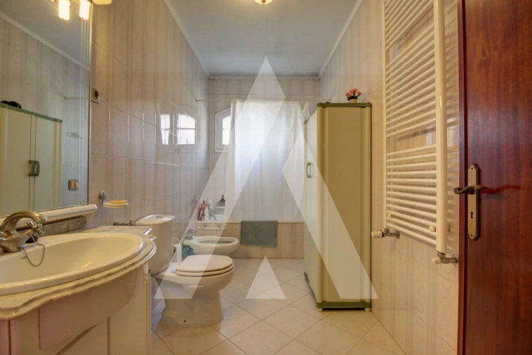 Moradia T3 para Venda em Oiã Foto 18