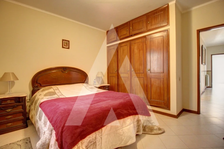 Moradia T3 para Venda em Oiã Foto 25