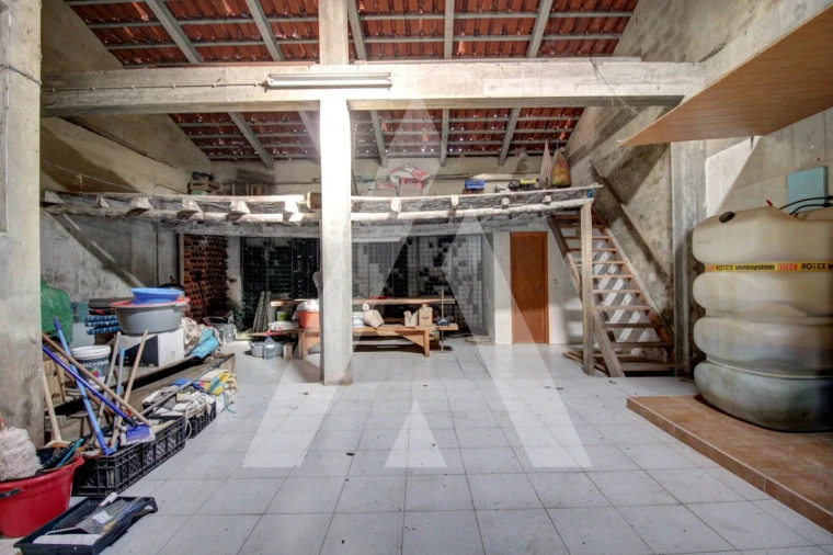 Moradia T3 para Venda em Oiã Foto 38