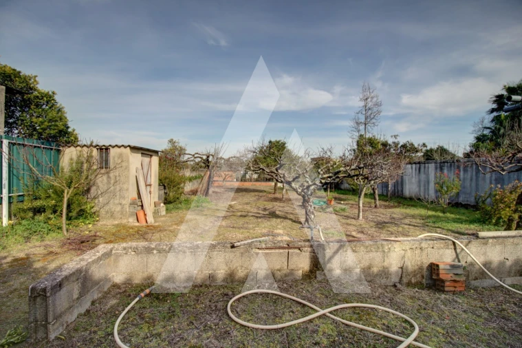 Moradia T3 para Venda em Oiã Foto 43