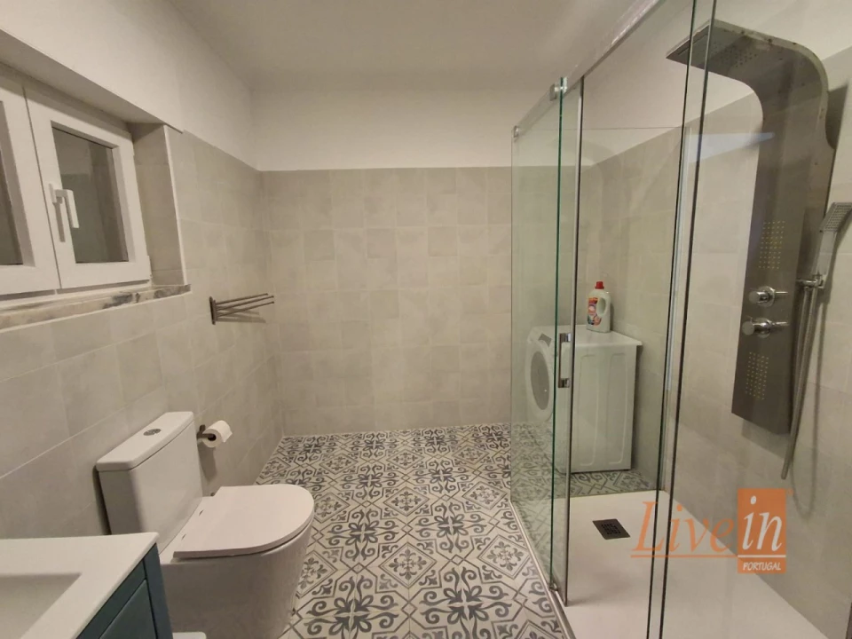 Moradia T5 para Venda em Silveira Foto 8