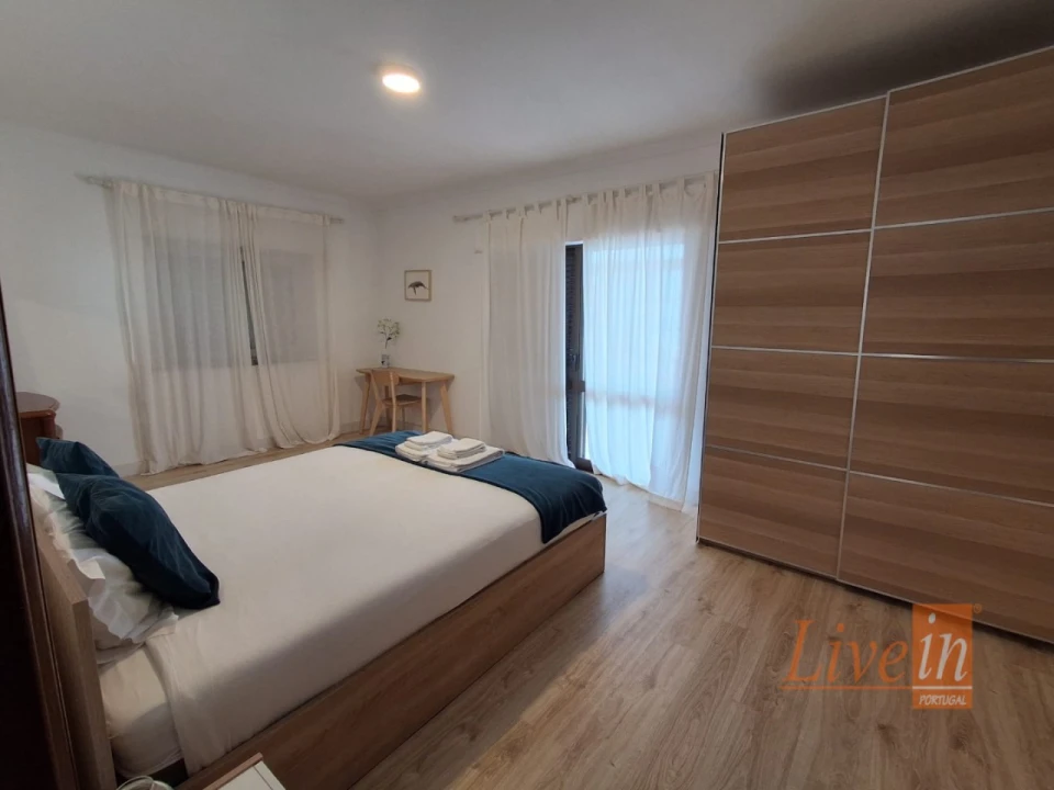 Moradia T5 para Venda em Silveira Foto 23