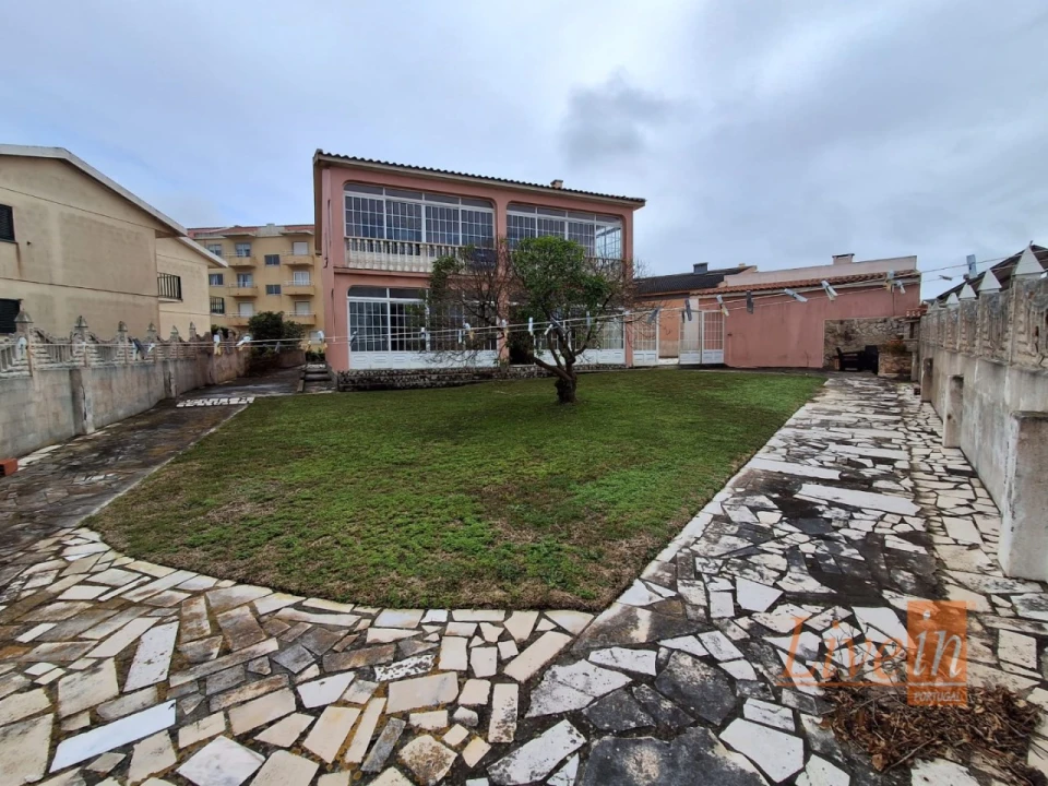 Moradia T5 para Venda em Silveira Foto 33