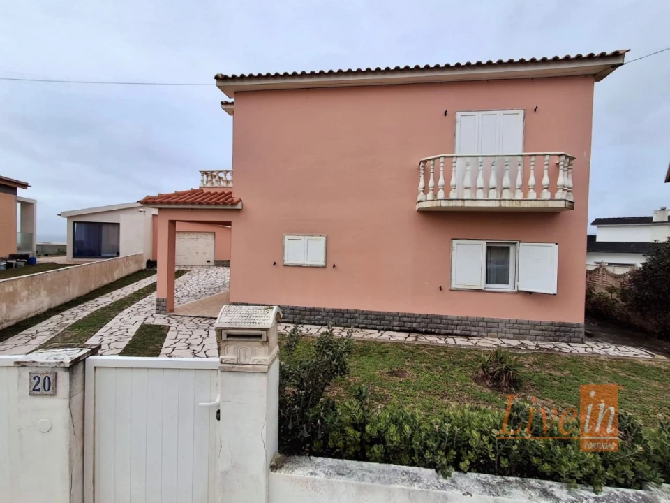 Moradia T5 para Venda em Silveira Foto 49