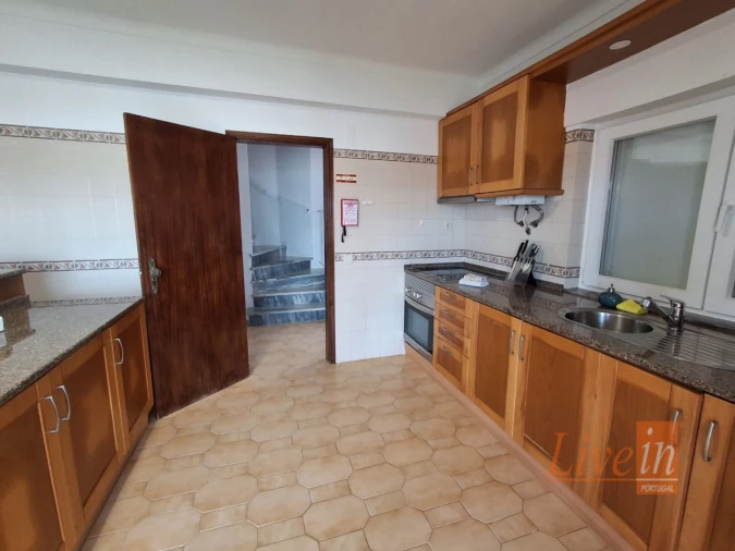 Moradia T5 para Venda em Silveira Foto 4