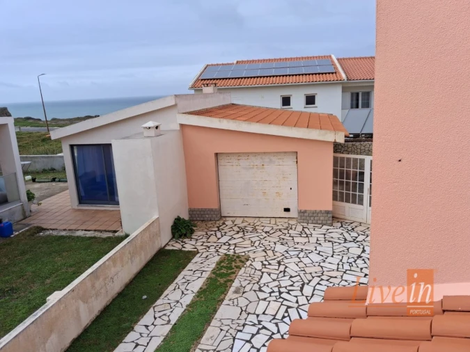 Moradia T5 para Venda em Silveira Foto 48