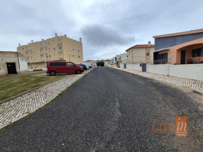 Moradia T5 para Venda em Silveira Foto 50