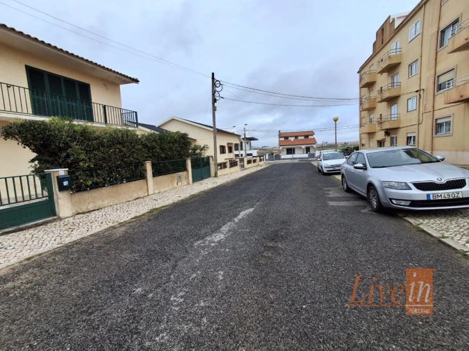 Moradia T5 para Venda em Silveira Foto 52