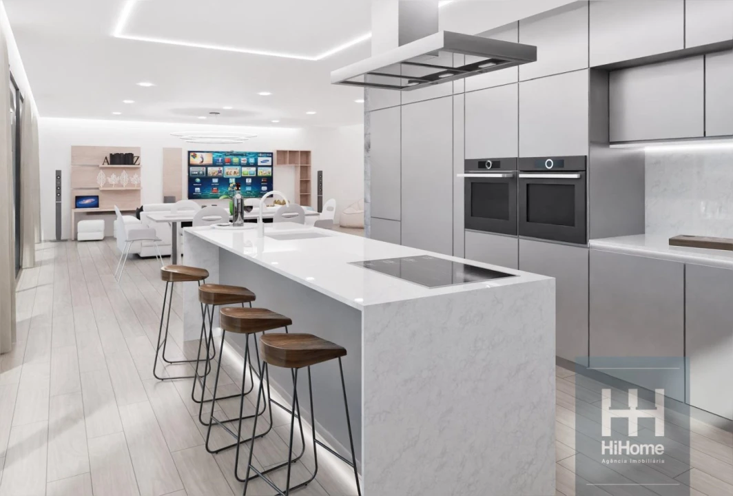 Moradia T3 para Venda em Funchal (Santa Maria Maior) Foto 10