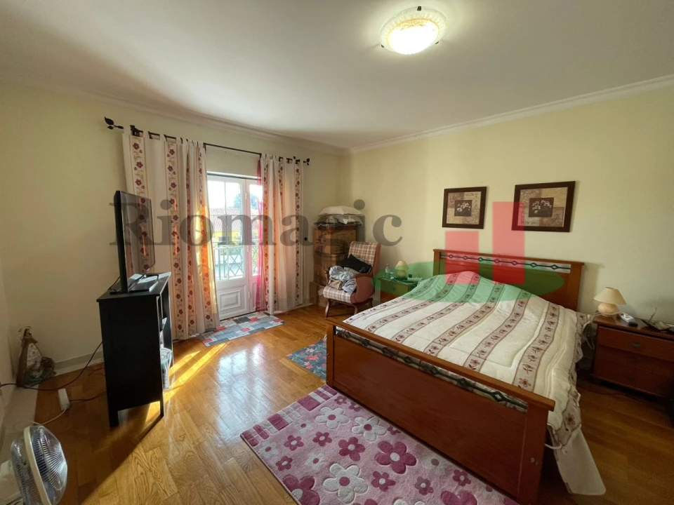 Moradia T4 para Venda em Manique do Intendente, Vila Nova de São Pedro e Maçussa Foto 25