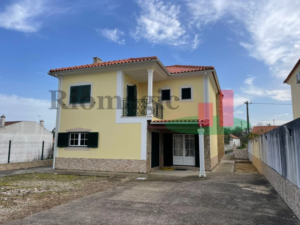 Moradia T4 para Venda em Manique do Intendente, Vila Nova de São Pedro e Maçussa Foto 62