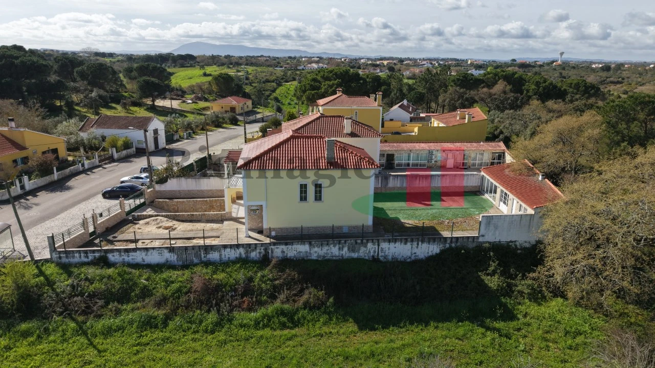 Moradia T4 para Venda em Manique do Intendente, Vila Nova de São Pedro e Maçussa Foto 67