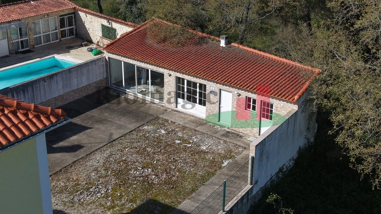 Moradia T4 para Venda em Manique do Intendente, Vila Nova de São Pedro e Maçussa Foto 71