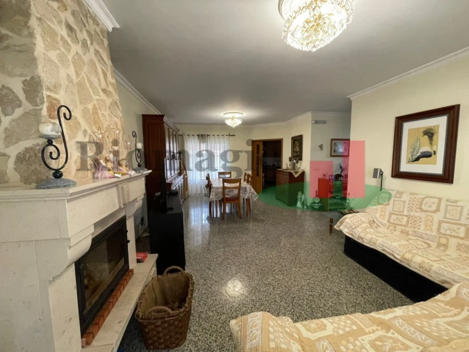 Moradia T4 para Venda em Manique do Intendente, Vila Nova de São Pedro e Maçussa Foto 10