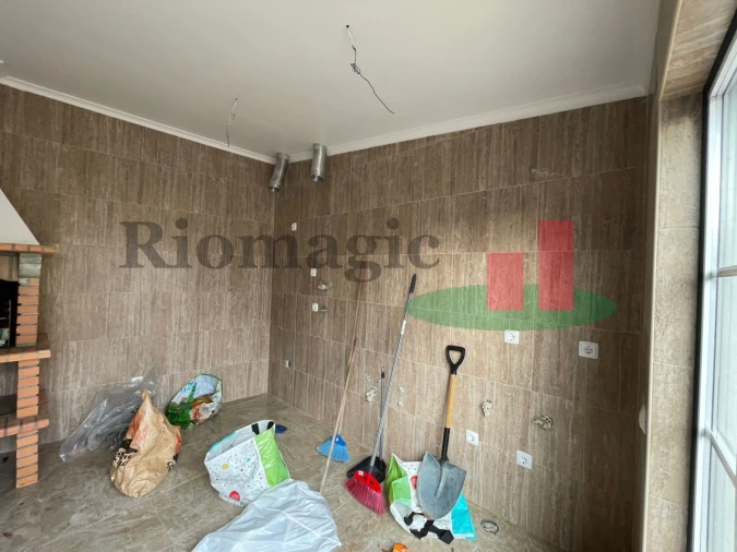 Moradia T4 para Venda em Manique do Intendente, Vila Nova de São Pedro e Maçussa Foto 57