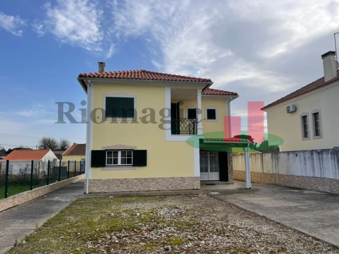 Moradia T4 para Venda em Manique do Intendente, Vila Nova de São Pedro e Maçussa Foto 61