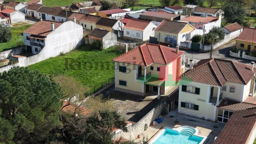 Moradia T4 para Venda em Manique do Intendente, Vila Nova de São Pedro e Maçussa Foto 68