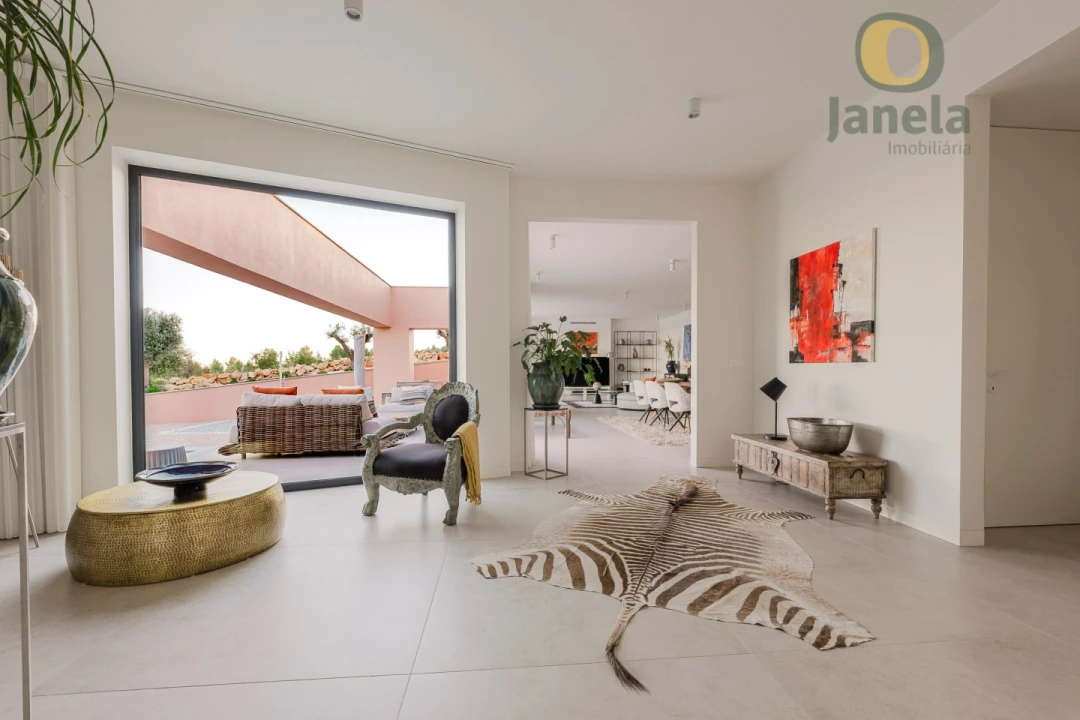 Moradia T4 para Venda em Lagos (São Sebastião e Santa Maria) Foto 20