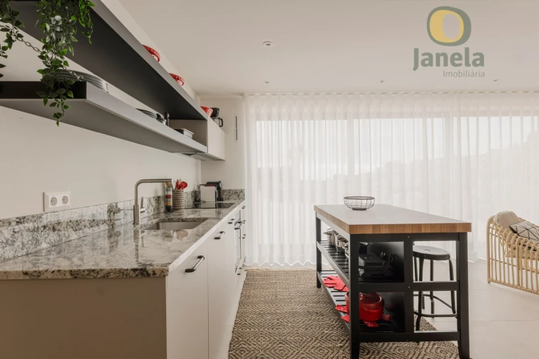 Moradia T4 para Venda em Lagos (São Sebastião e Santa Maria) Foto 23