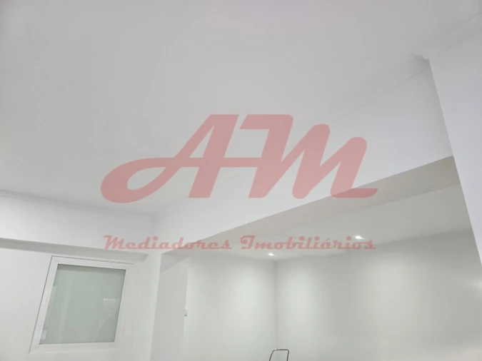 Apartamento T2 para Venda em Venteira Foto 13