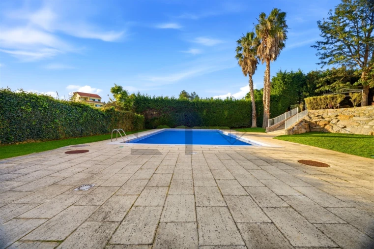 Apartamento T2 para Venda em Alcabideche Foto 19