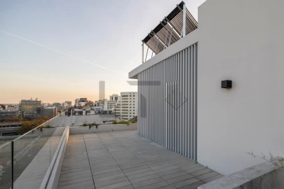 Apartamento T4 para Venda em Avenidas Novas