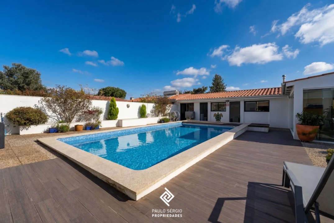 Moradia T4 para Venda em São Felix da Marinha Foto 14