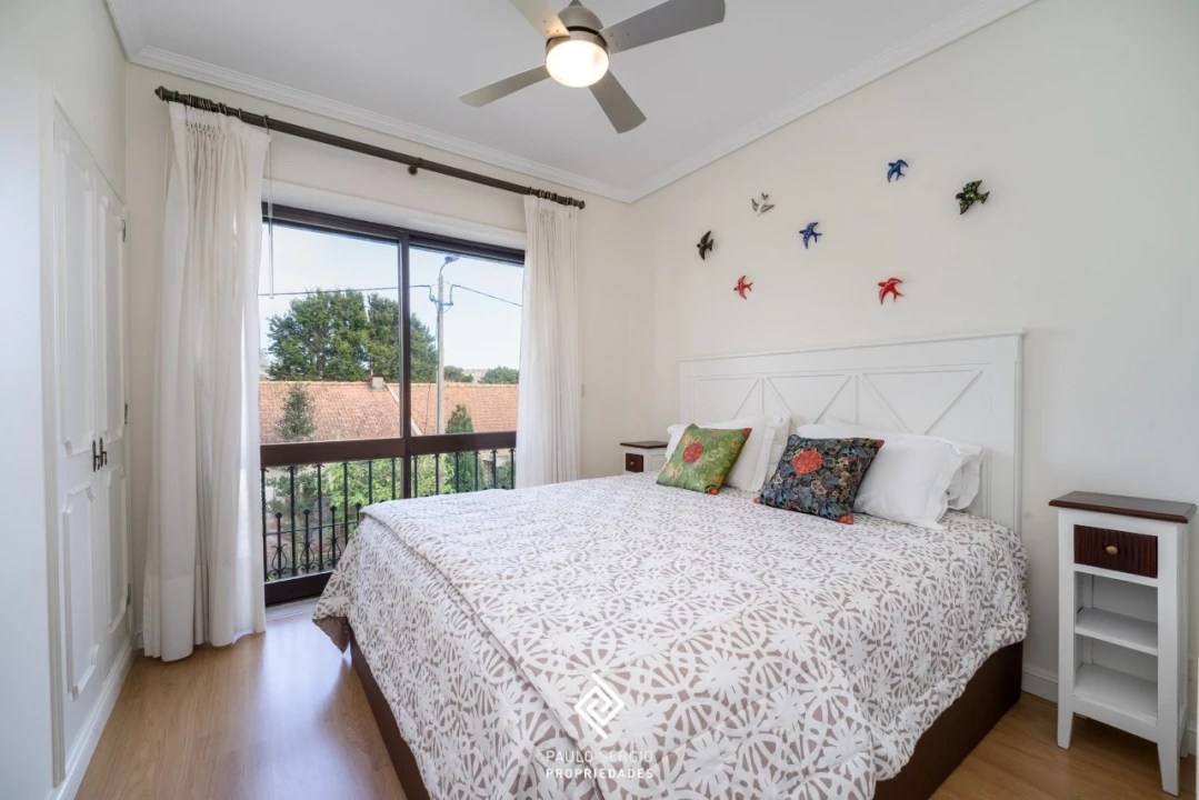 Moradia T4 para Venda em São Felix da Marinha Foto 19