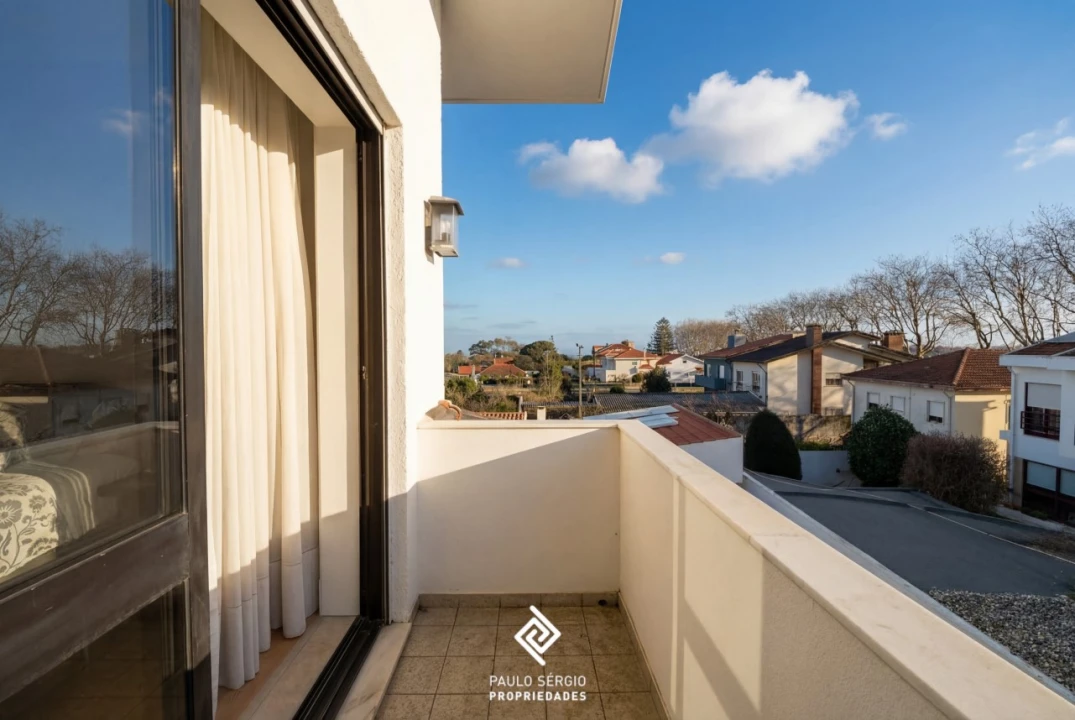 Moradia T4 para Venda em São Felix da Marinha Foto 20