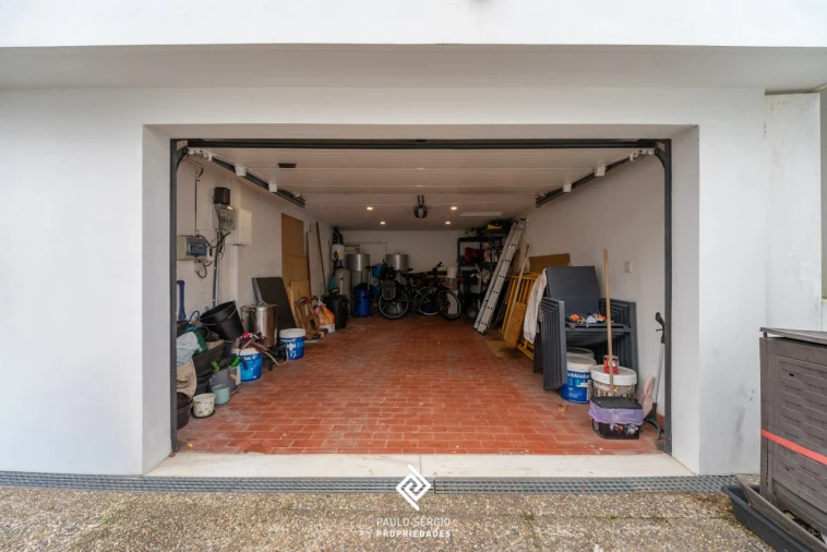 Moradia T4 para Venda em São Felix da Marinha Foto 18