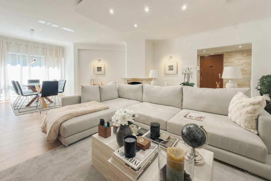 Apartamento T2 para Venda em Massamá e Monte Abraão Foto 1