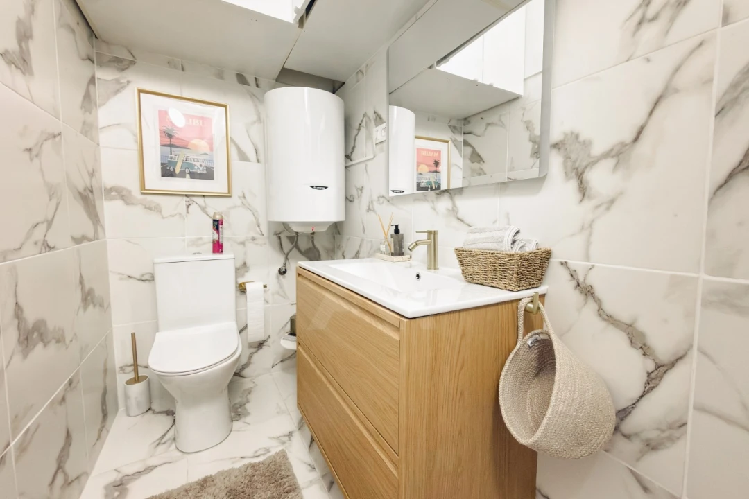 Apartamento T2 para Venda em Massamá e Monte Abraão Foto 16