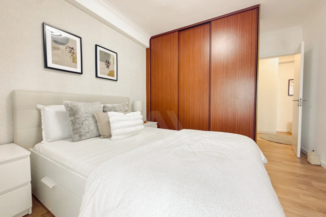 Apartamento T2 para Venda em Massamá e Monte Abraão Foto 23