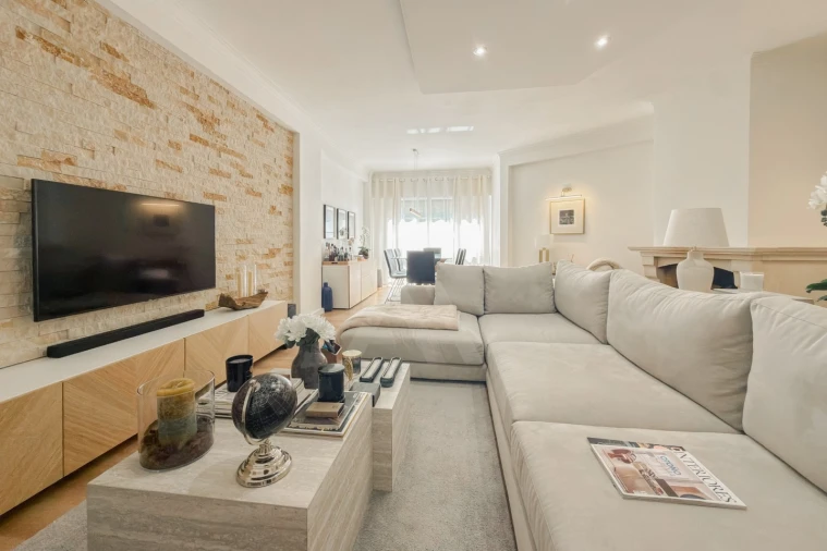 Apartamento T2 para Venda em Massamá e Monte Abraão Foto 2