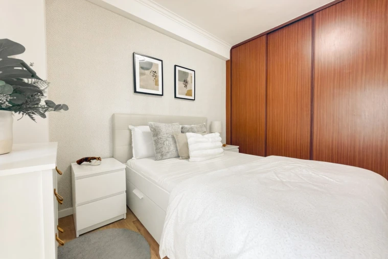 Apartamento T2 para Venda em Massamá e Monte Abraão Foto 25